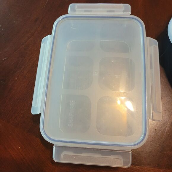 Food Storage 1 Snapware & Summer Server W/carrier Lid - Picture 3 of 10